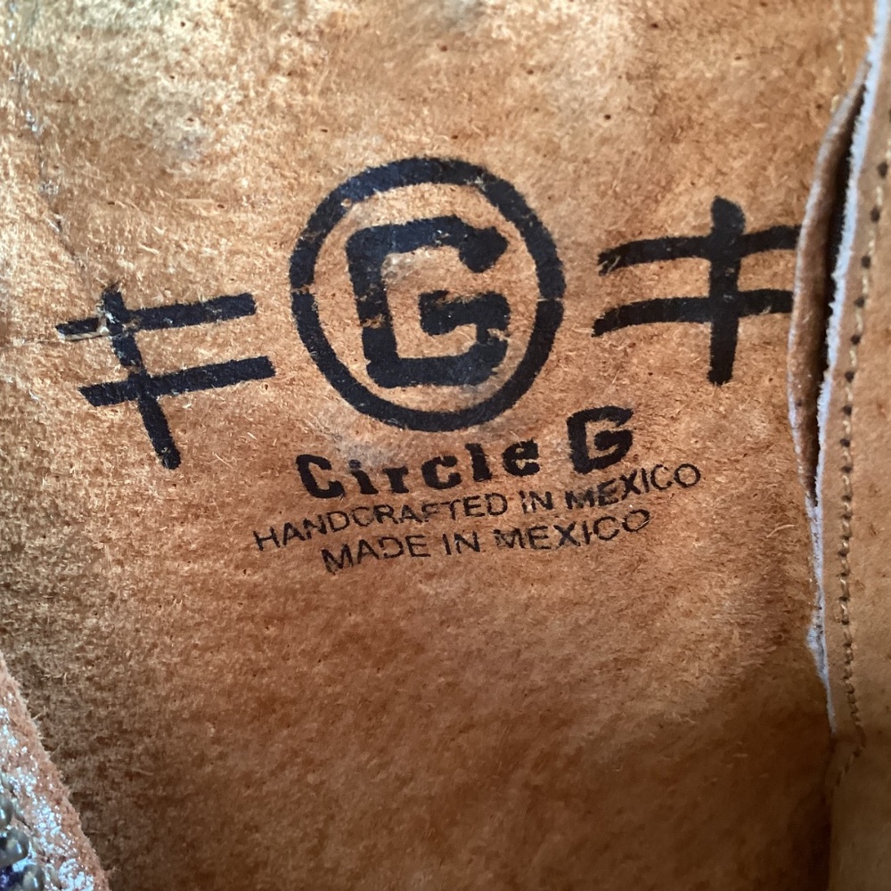 Circle G By Corral Outstanding Leather Weave Double Zipp Crackle Leather Bootie - Picture 9 of 12